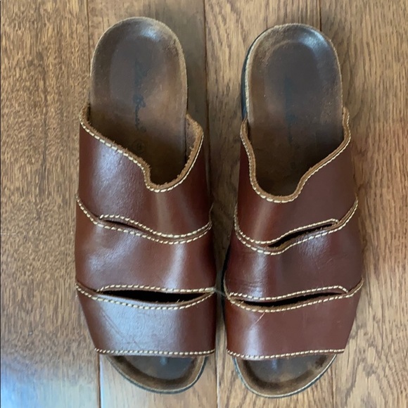 🎉HP🎉 Eddie Bauer Leather Sandal 💗 Brown - Picture 6 of 8